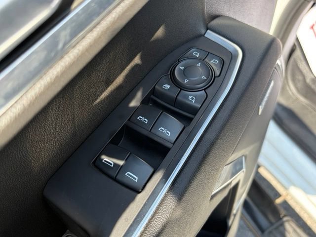 Used 2023 Chevrolet Silverado 1500 LTZ w/ LTZ Premium Package AWD/4WD image 13