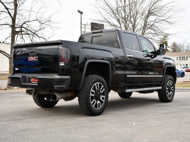 Used 2017 GMC Sierra 2500 Denali w/ Duramax Plus Package image 7