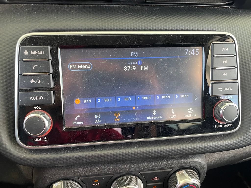 Certified 2025 Nissan Kicks Play S FWD image 15