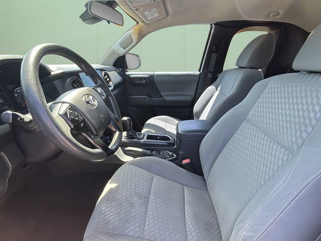 Used 2021 Toyota Tacoma SR RWD image 11