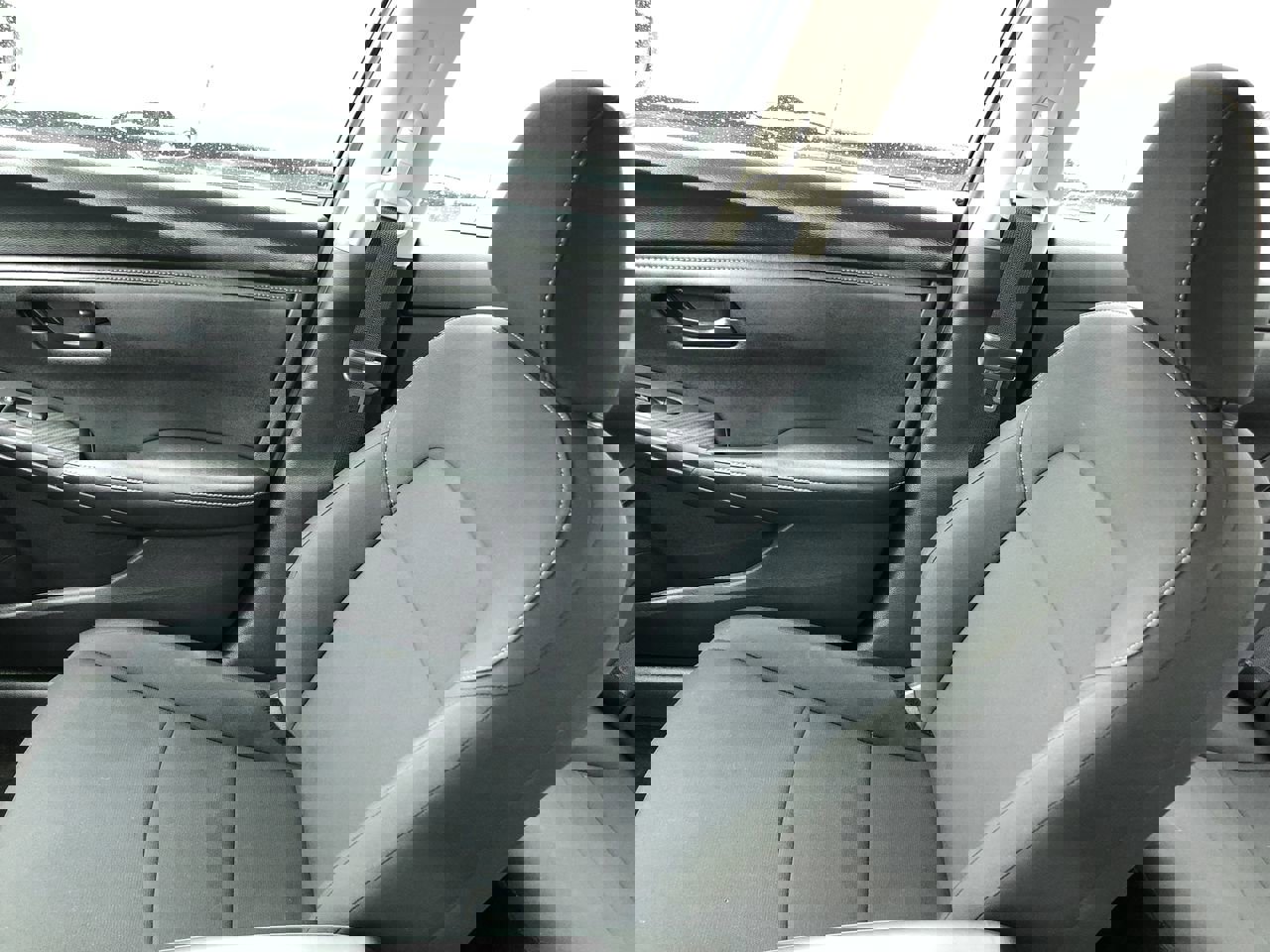 Used 2024 Nissan Sentra S image 21