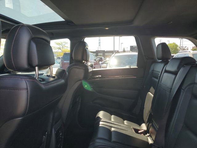 Used 2020 Jeep Grand Cherokee Trailhawk w/ Trailhawk Luxury Group AWD/4WD image 11