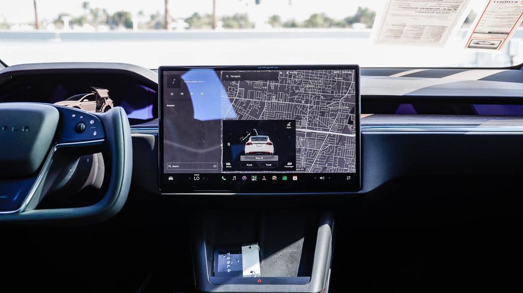 Used 2023 Tesla Model X AWD/4WD image 16