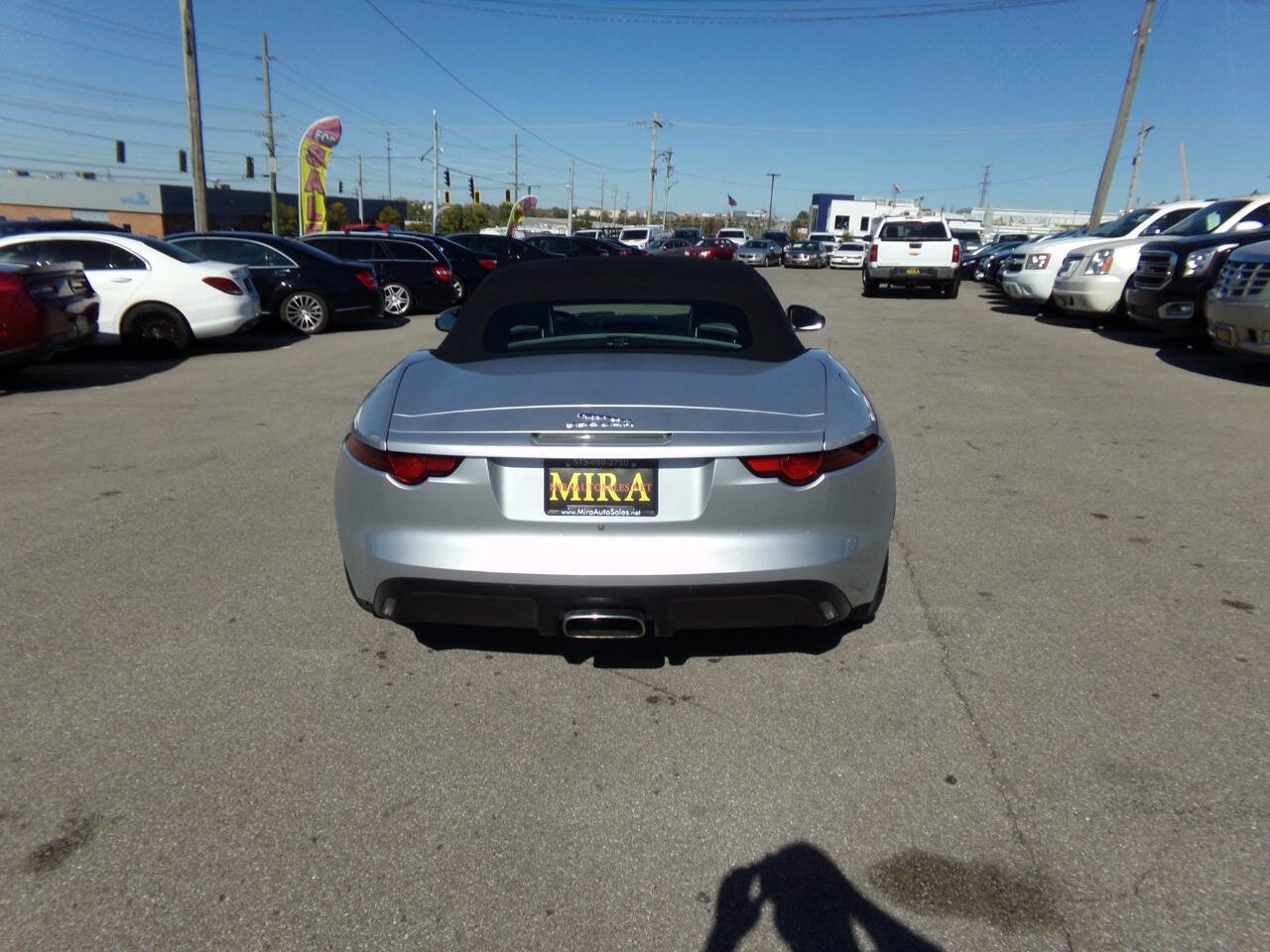 Used 2018 Jaguar F-TYPE Convertible image 7