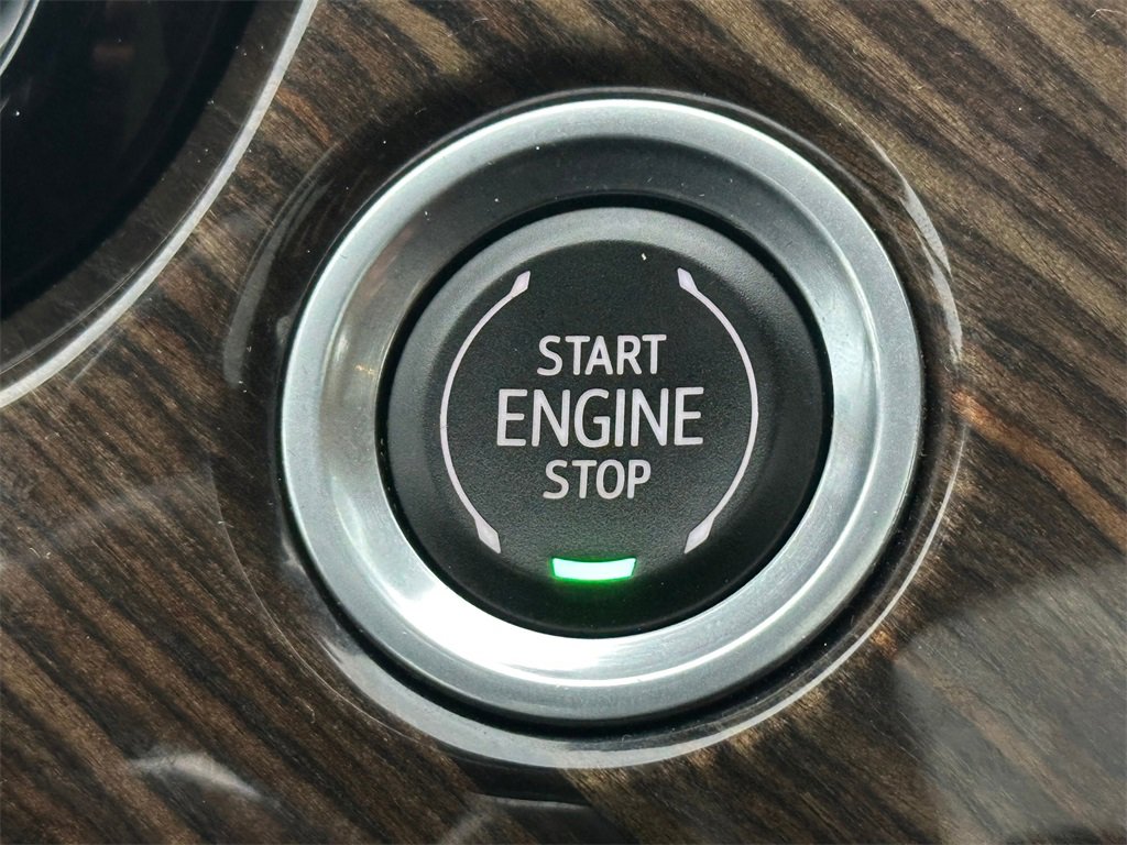 Used 2023 Cadillac XT6 Sport w/ Platinum Package image 34