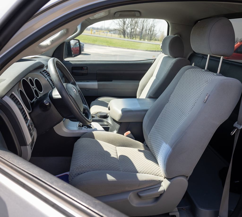 Used 2007 Toyota Tundra 4x4 Regular Cab image 17
