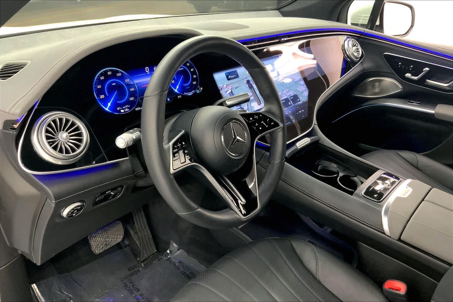 Certified 2023 Mercedes-Benz EQS 580 4MATIC SUV image 21