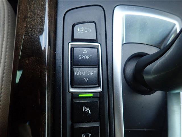 Used 2017 BMW X5 xDrive40e image 25