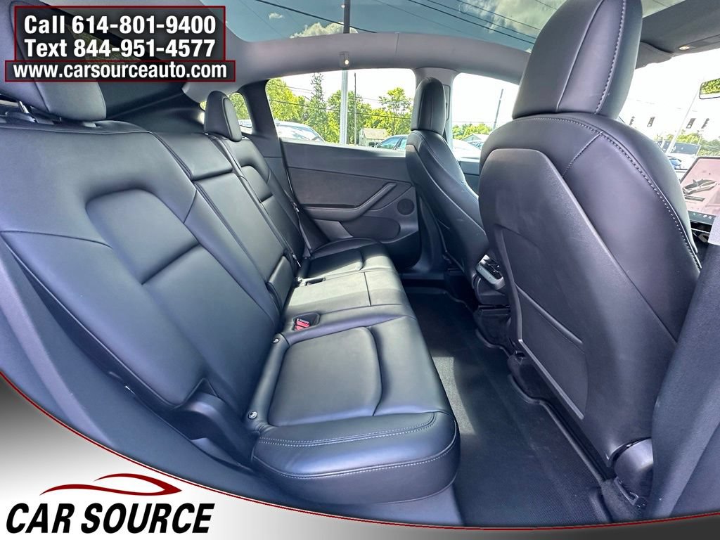 Used 2021 Tesla Model Y Long Range AWD/4WD image 21