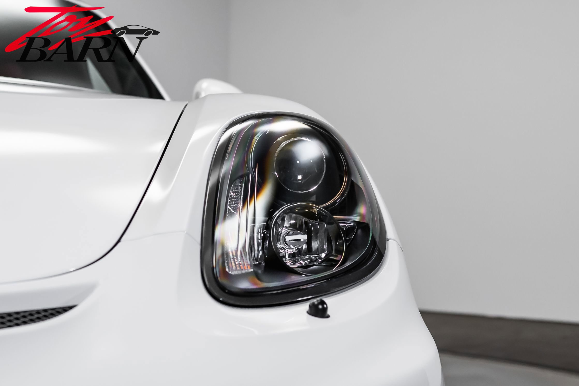 Used 2016 Porsche Boxster Spyder RWD image 18