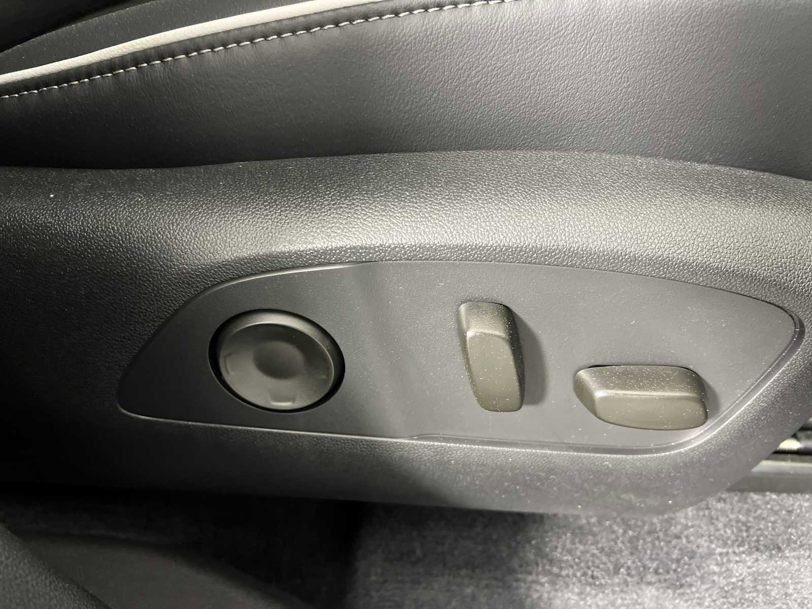 New 2026 Buick Enclave Sport Touring w/ Power Package image 15