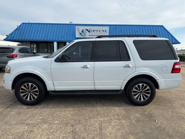 Used 2016 Ford Expedition XLT RWD image 8