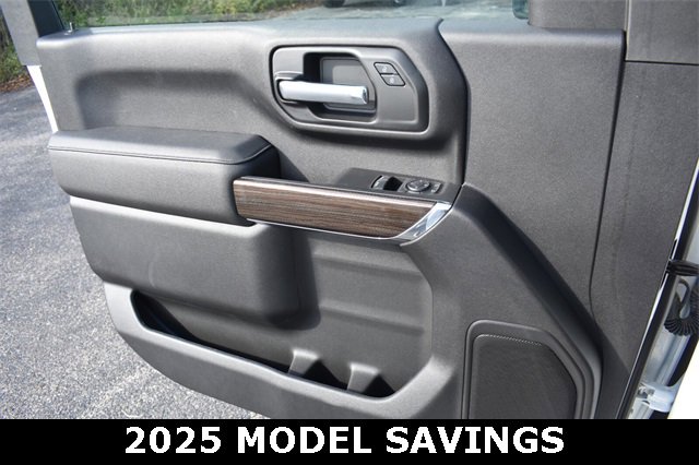 New 2025 Chevrolet Silverado 2500 LT w/ Convenience Package image 30