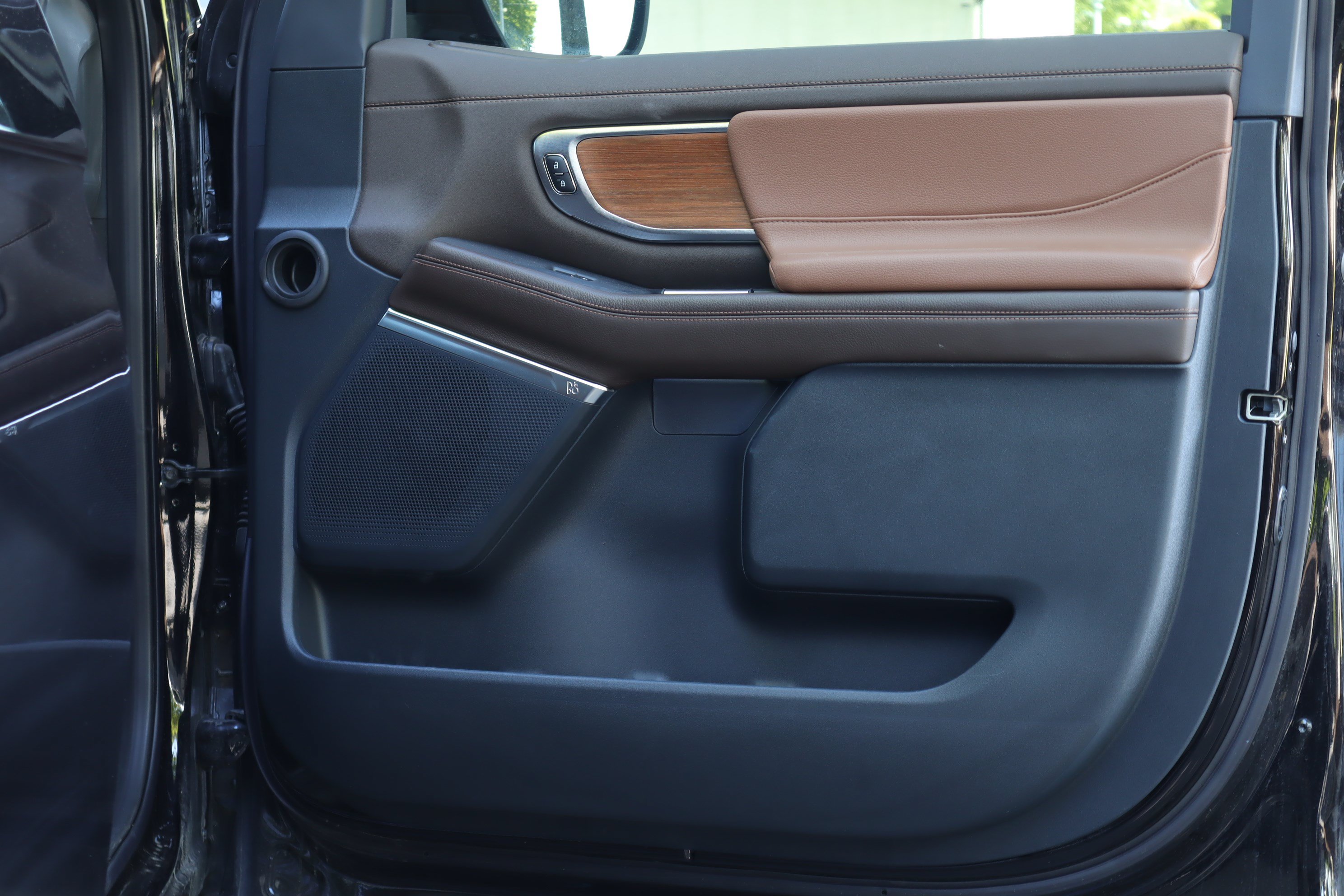 Used 2025 Ford Expedition Max King Ranch AWD/4WD image 29
