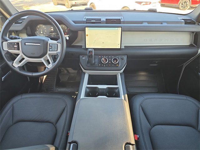 Used 2025 Land Rover Defender 110 S image 9