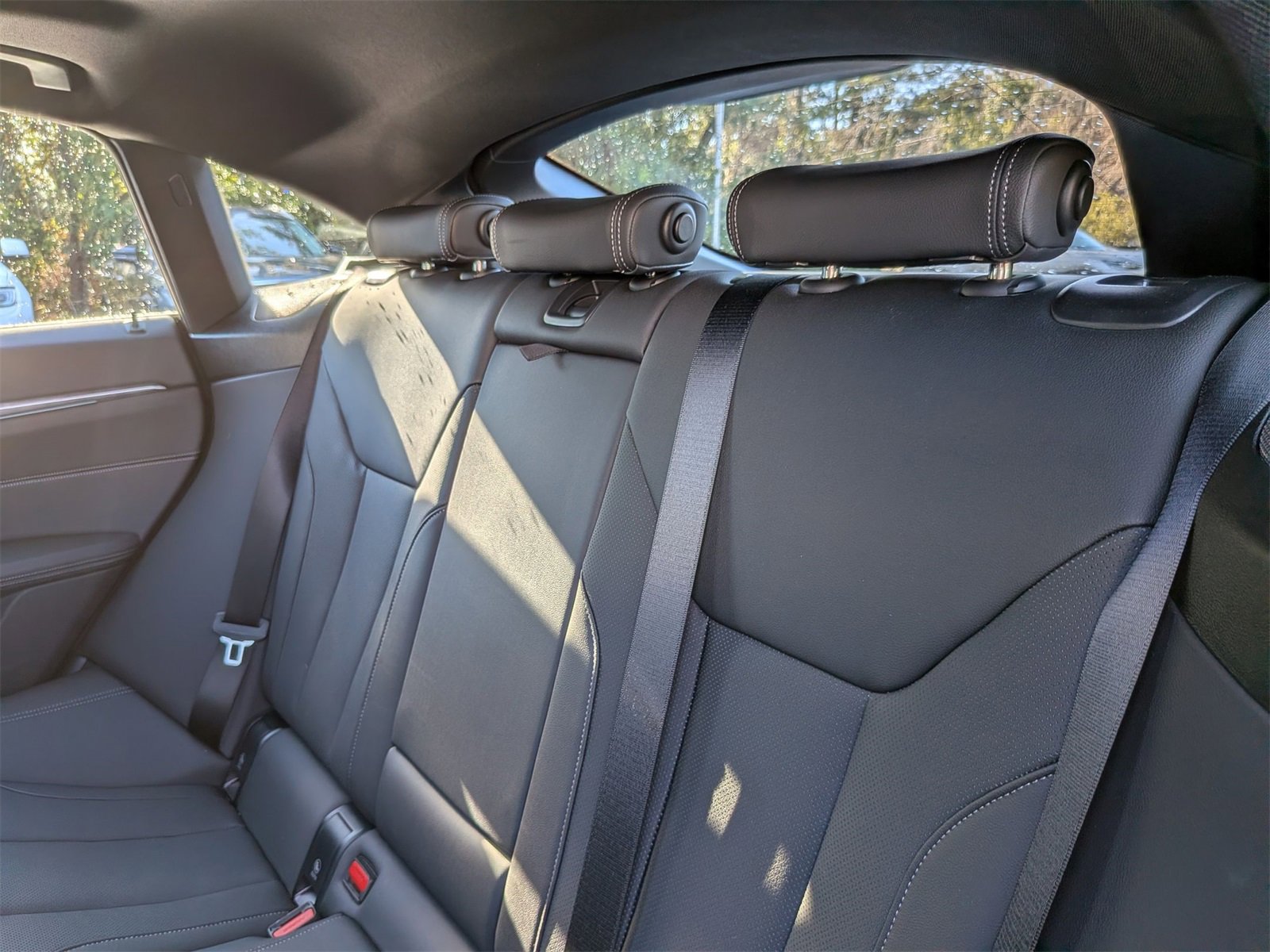 Used 2025 BMW 430i xDrive w/ Premium Package image 31