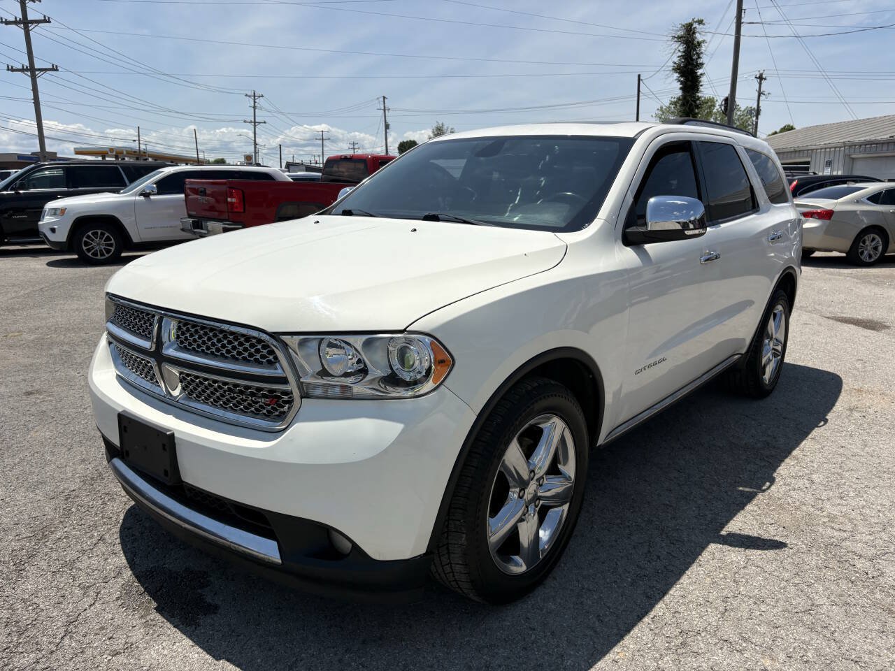 Used 2011 Dodge Durango Citadel w/ Trailer Tow Group IV AWD/4WD image 3