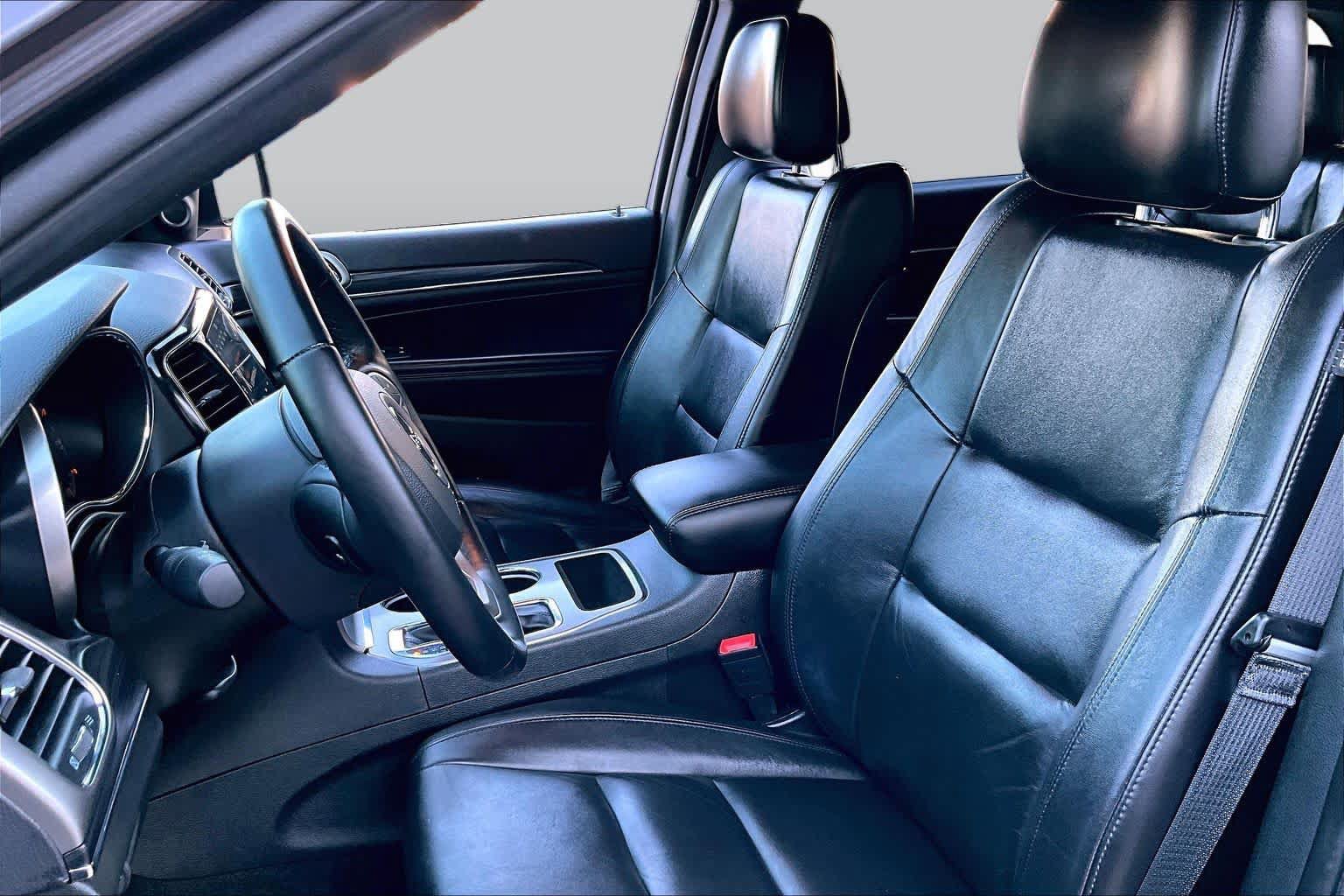 Used 2021 Jeep Grand Cherokee Limited RWD image 8