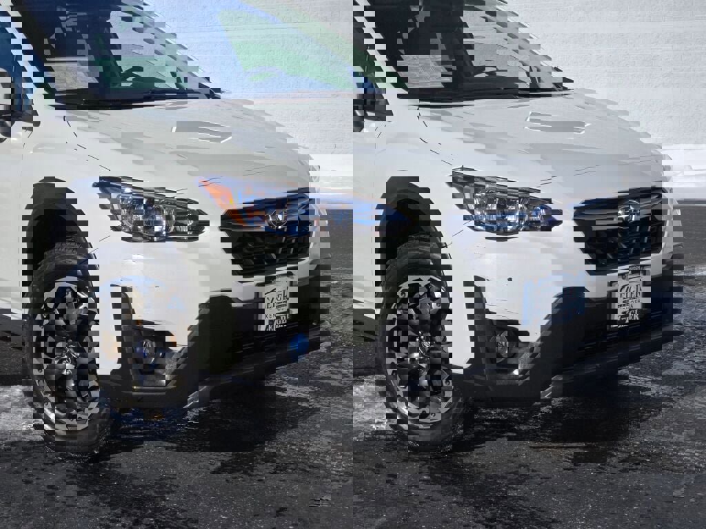 Certified 2023 Subaru Crosstrek 2.0i Premium image 2