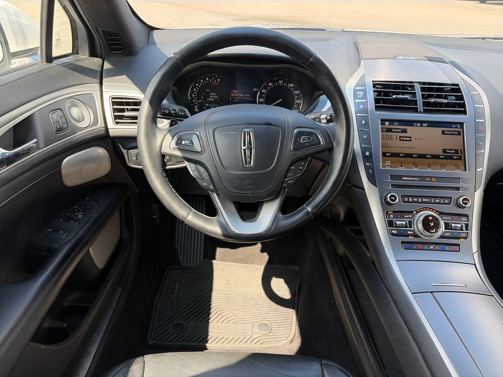 Used 2017 Lincoln MKZ Reserve w/ Luxury Package AWD/4WD image 14