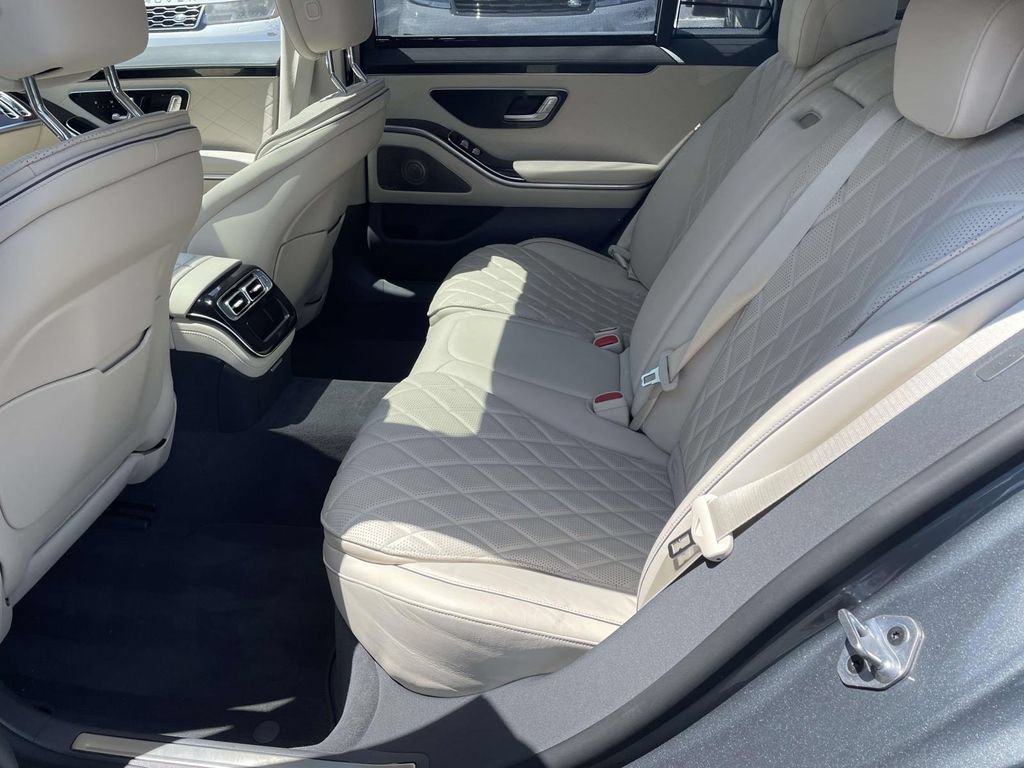 Used 2022 Mercedes-Benz S 580 4MATIC Sedan image 16