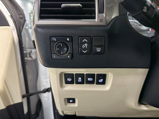 Used 2022 Lexus GX 460 Premium image 25