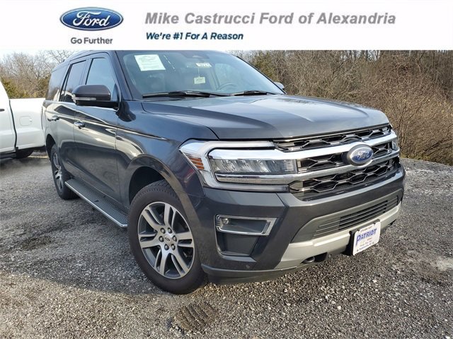 Used 2022 Ford Expedition Limited image 1