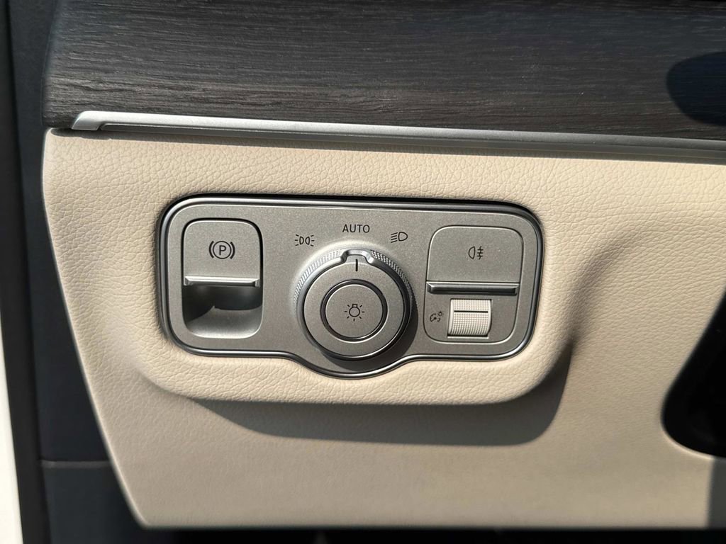 New 2026 Mercedes-Benz GLE 450 4MATIC image 30