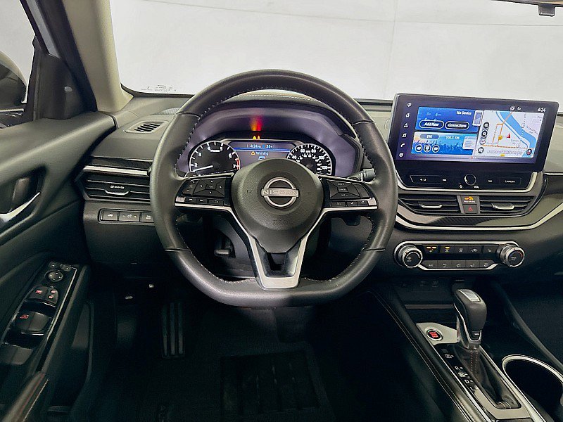 Certified 2024 Nissan Altima 2.5 SR w/ SR Premium Package image 24