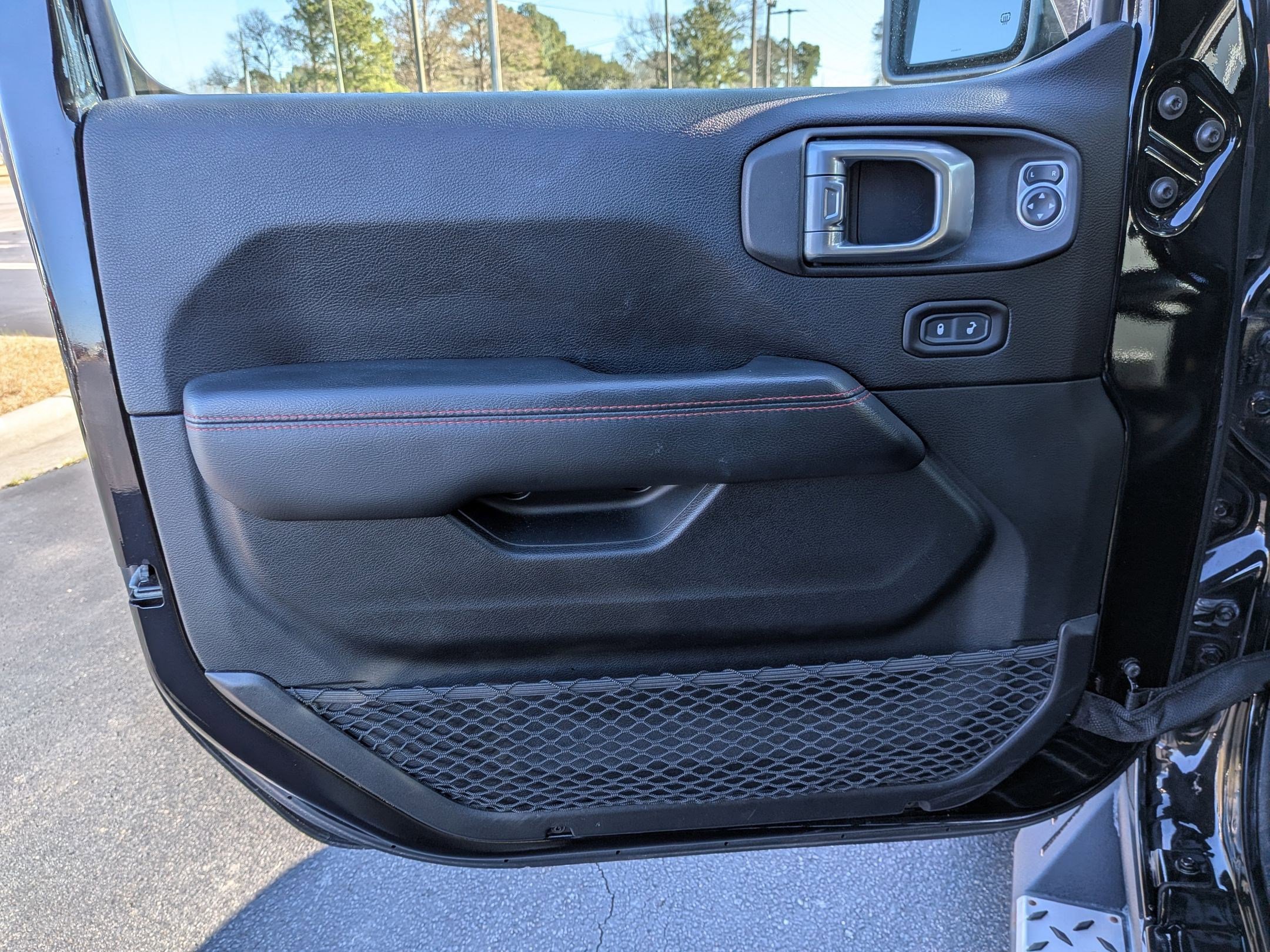 Used 2020 Jeep Gladiator Rubicon image 10