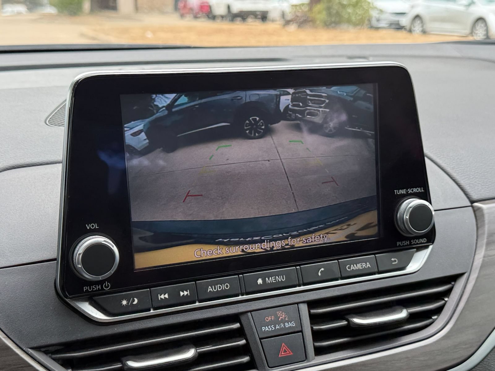 Used 2025 Nissan Altima 2.5 SV FWD image 20
