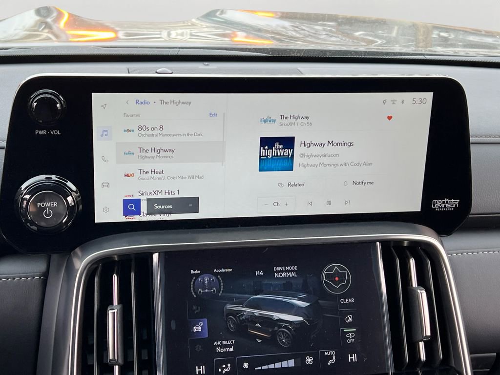 New 2026 Lexus LX 700h Luxury image 19