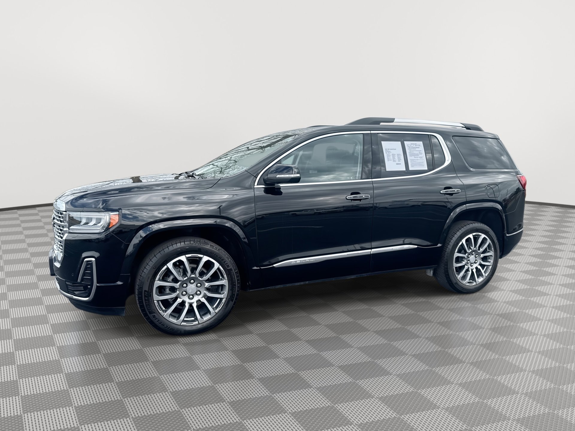 Certified 2023 GMC Acadia Denali w/ Denali Ultimate Package image 1