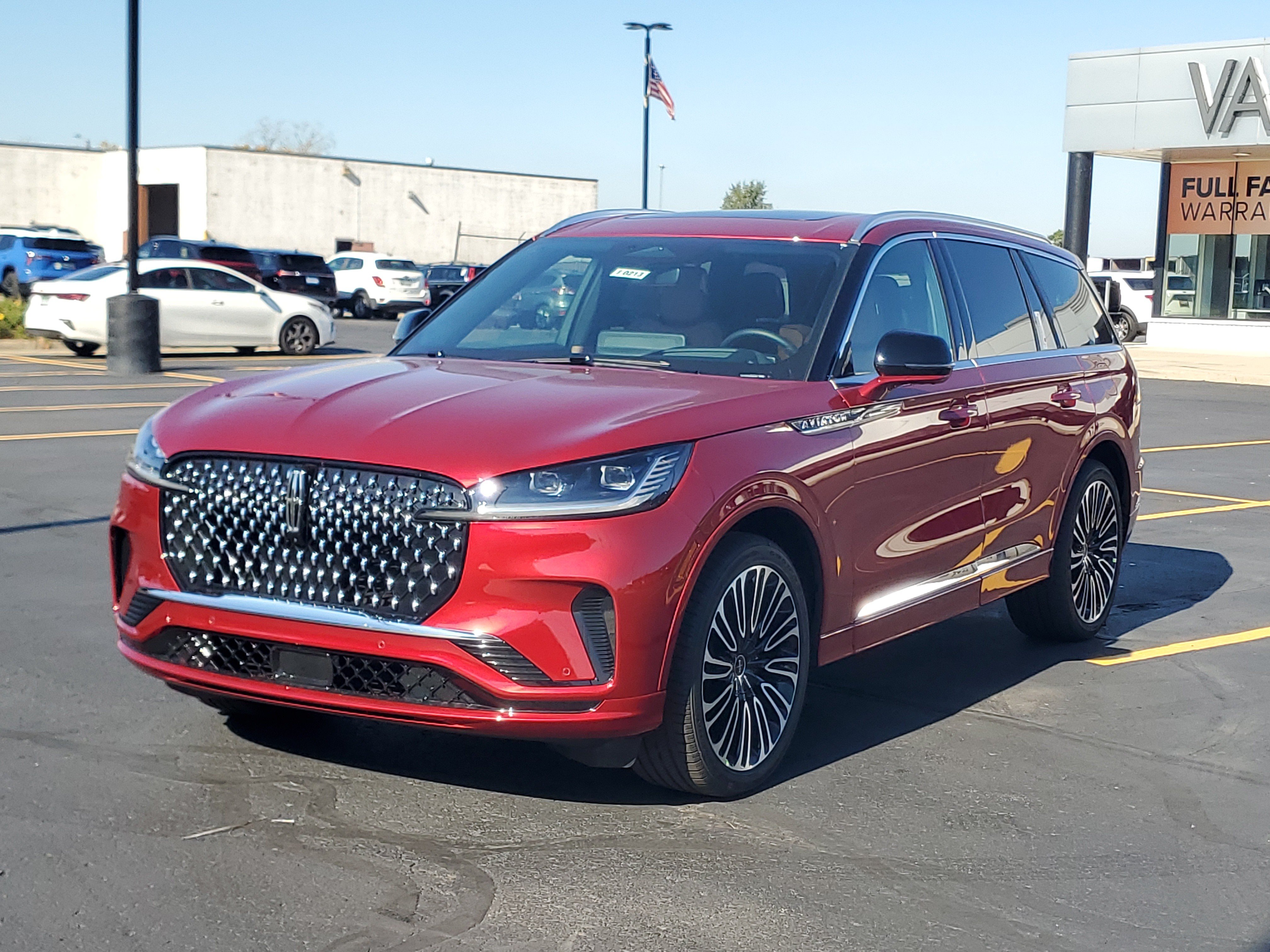 New 2027 Lincoln Aviator Black Label w/ Dynamic Handling Package AWD/4WD image 2