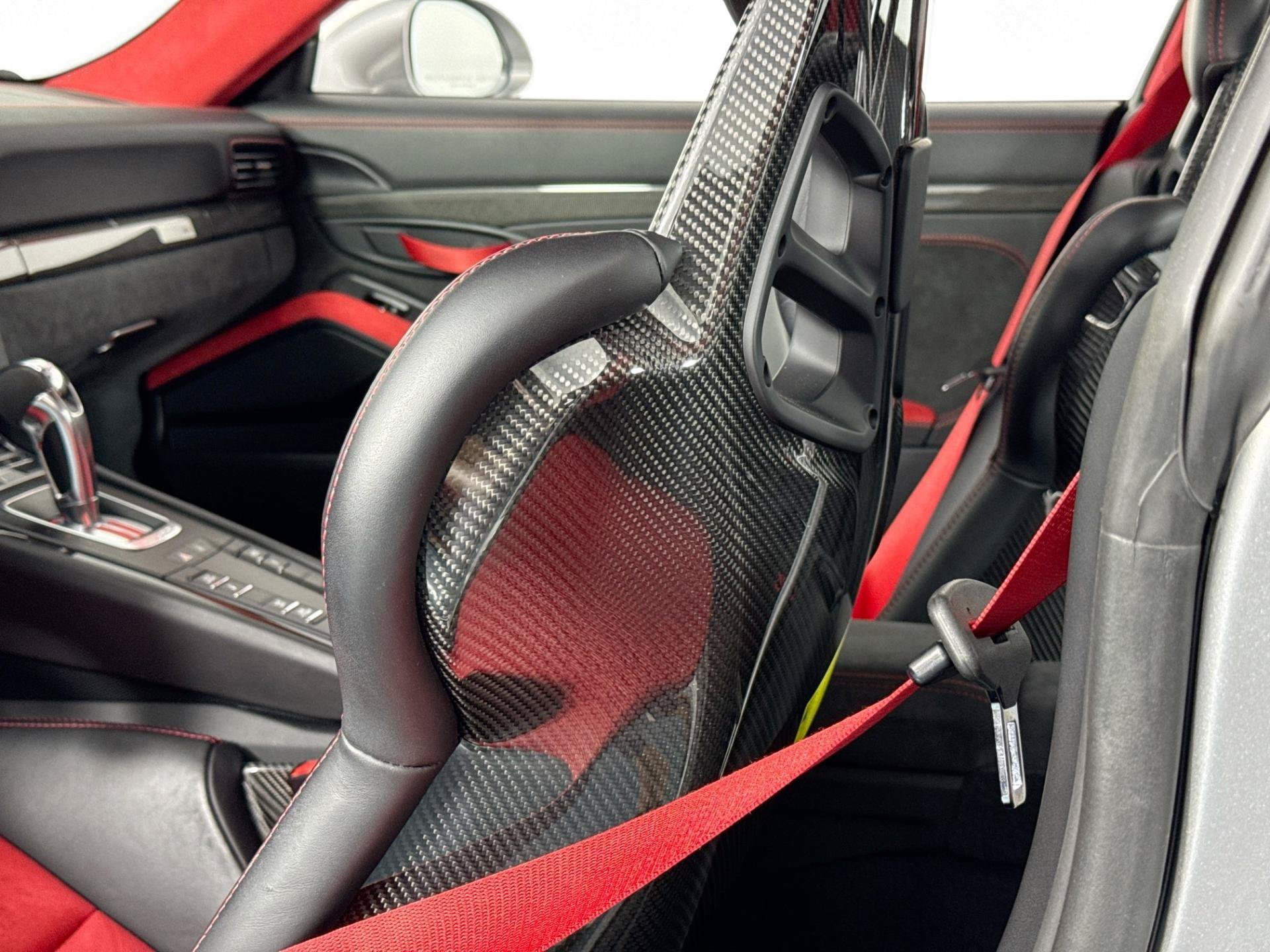 Used 2018 Porsche 911 GT2 RS RWD image 43
