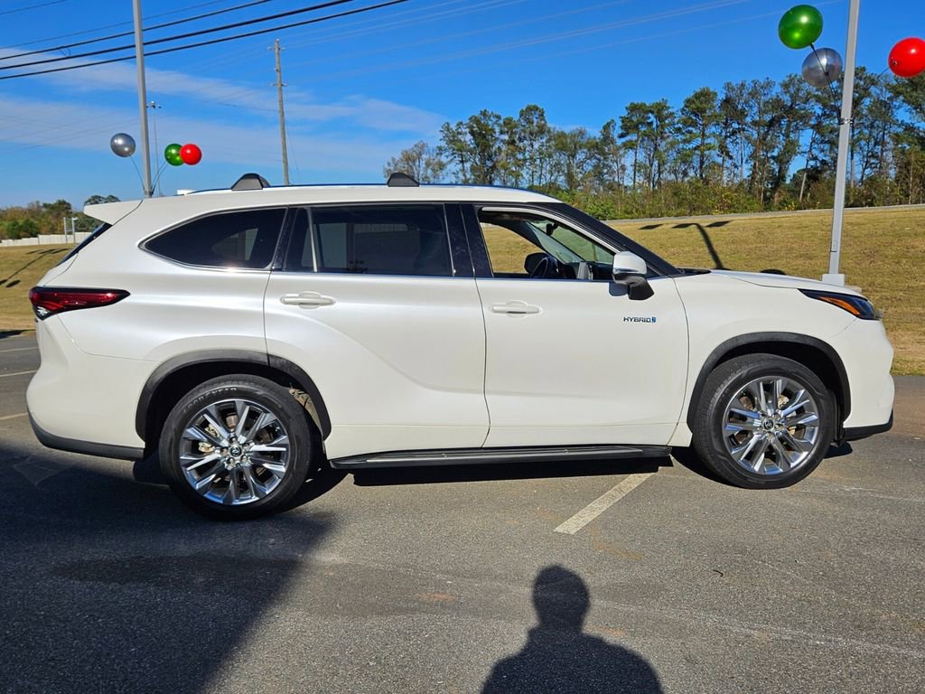Used 2021 Toyota Highlander Limited image 13