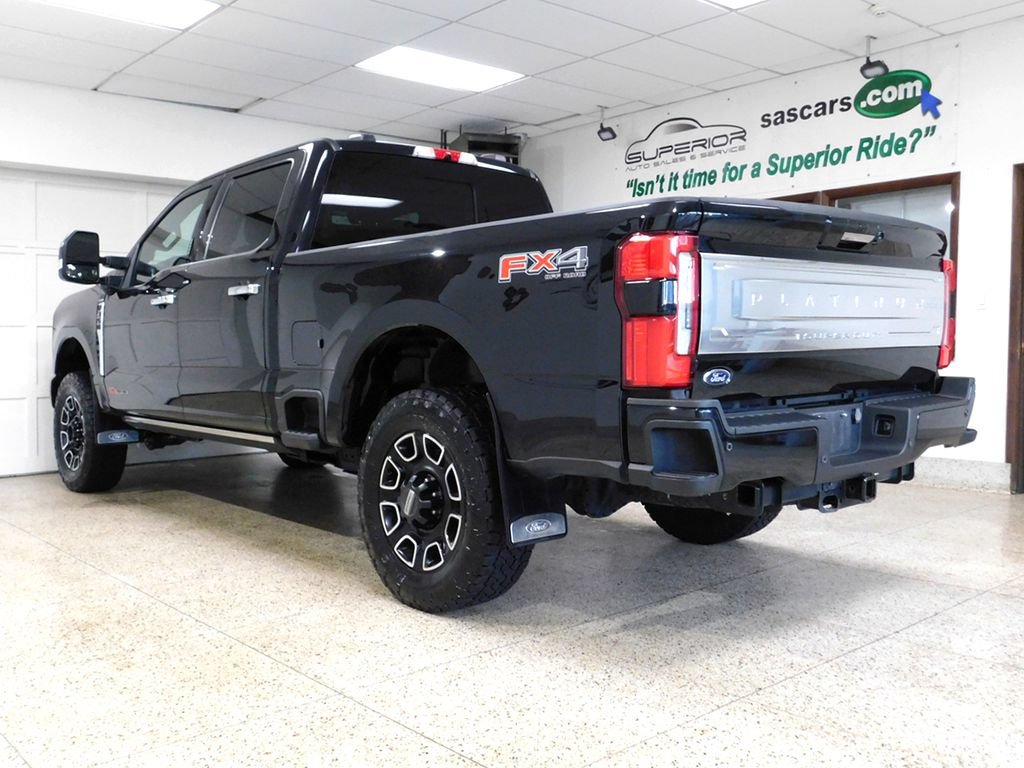 Used 2024 Ford F350 Platinum AWD/4WD image 9