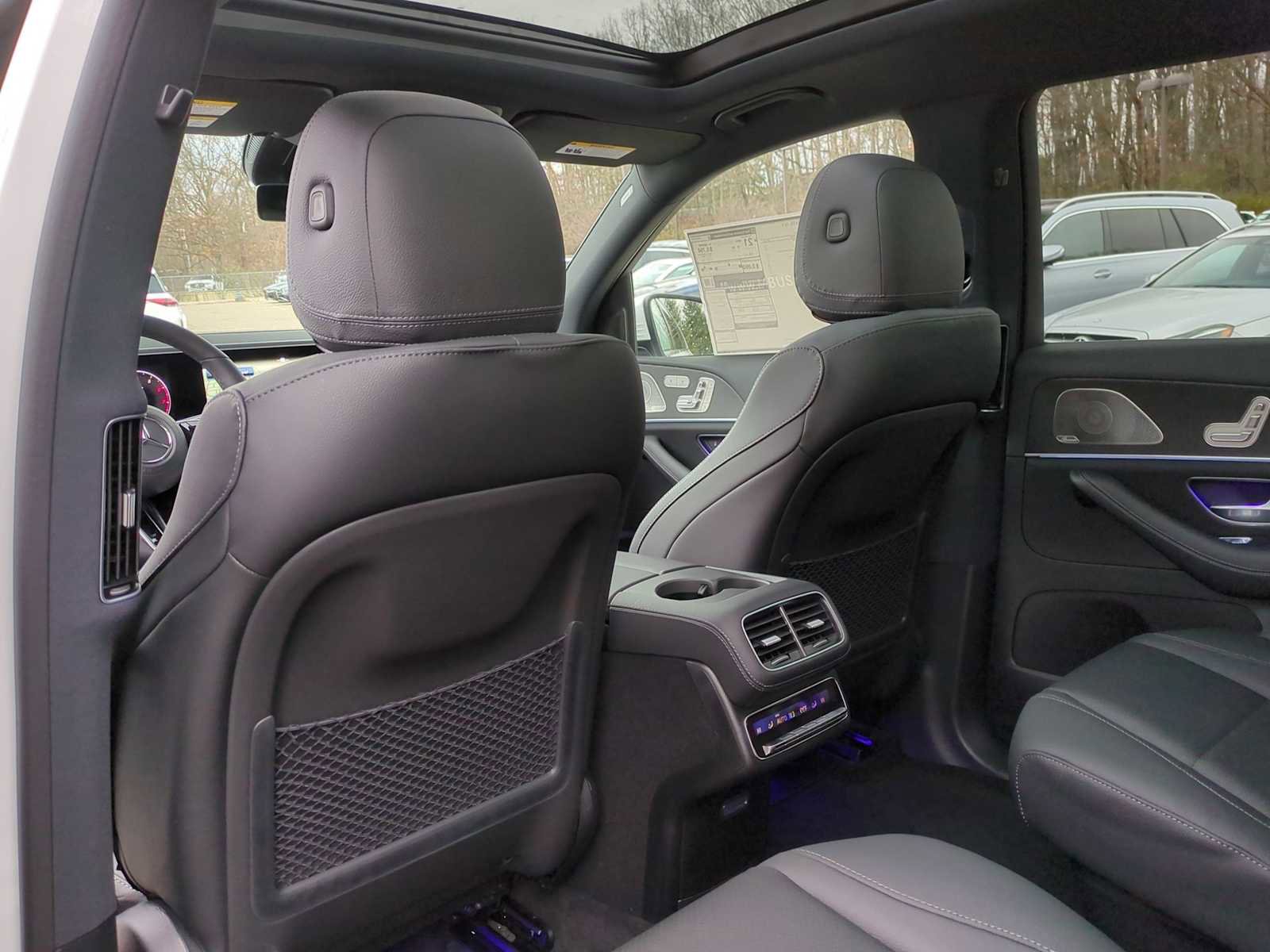 Used 2025 Mercedes-Benz GLS 450 4MATIC image 19