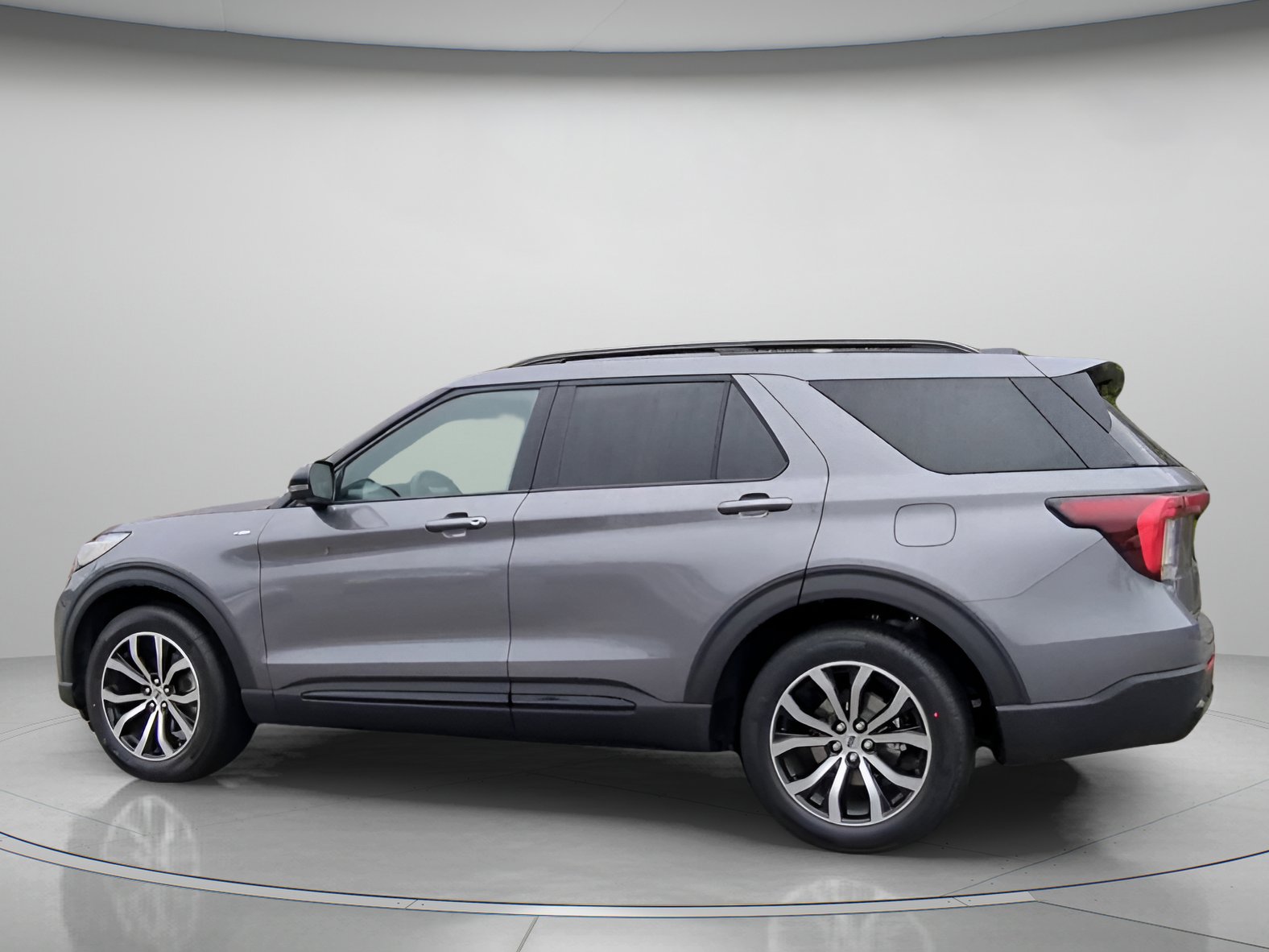 New 2026 Ford Explorer ST-Line w/ Premium Package image 17