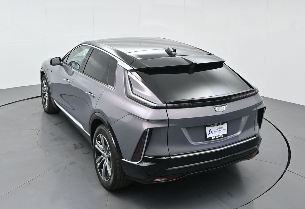 Used 2025 Cadillac Lyriq Luxury image 61