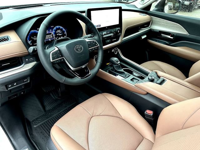 New 2026 Toyota Grand Highlander Platinum image 11
