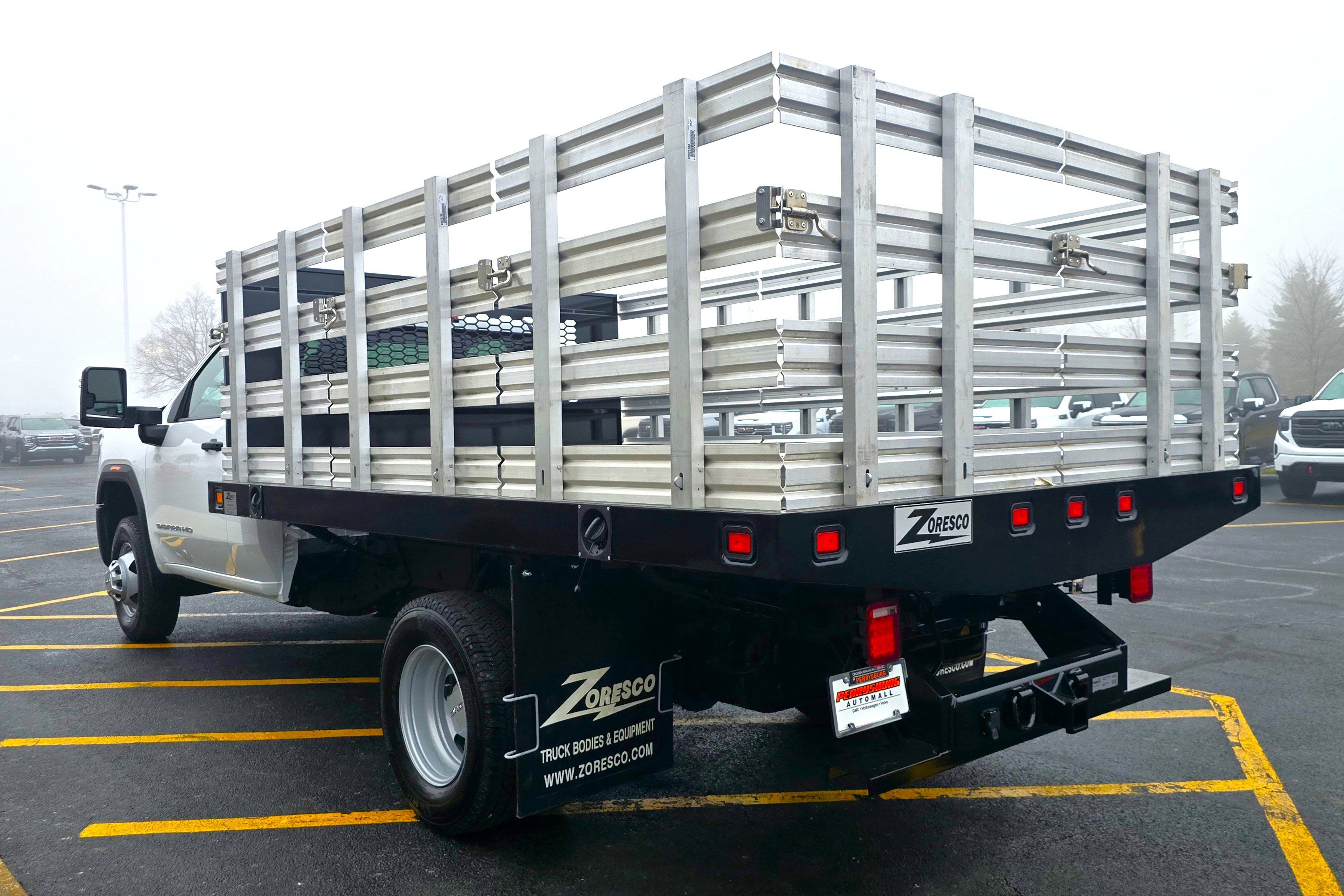 New 2026 GMC Sierra 3500 Pro w/ Convenience Package image 5