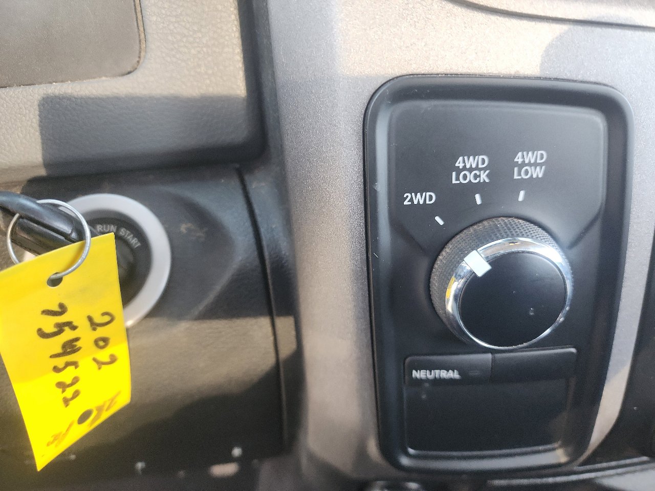 Used 2017 RAM 3500 Tradesman w/ Chrome Appearance Group image 14