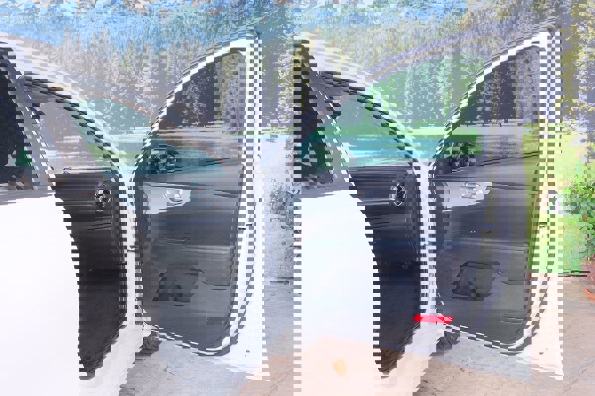 Used 2023 Kia Forte LXS image 32