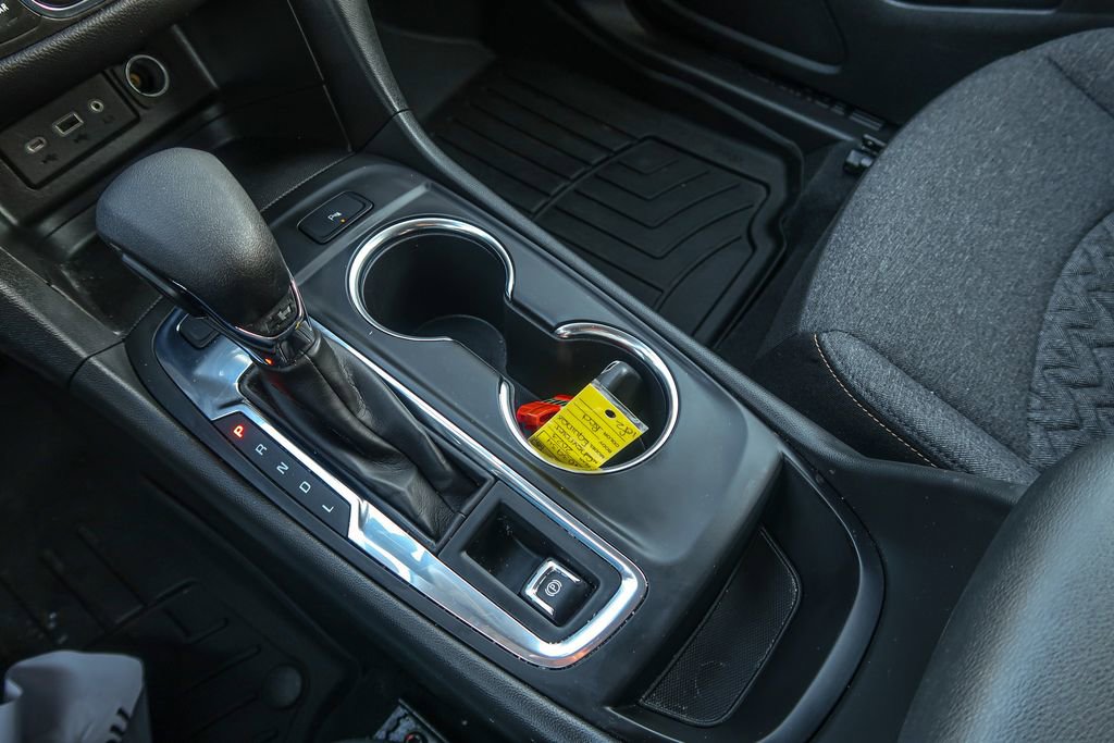 Used 2023 Chevrolet Equinox LT image 37