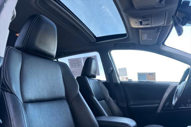 Certified 2018 Toyota RAV4 Limited w/ Advanced Technology Package image 18