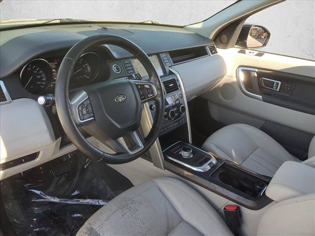 Used 2016 Land Rover Discovery Sport HSE AWD/4WD image 11