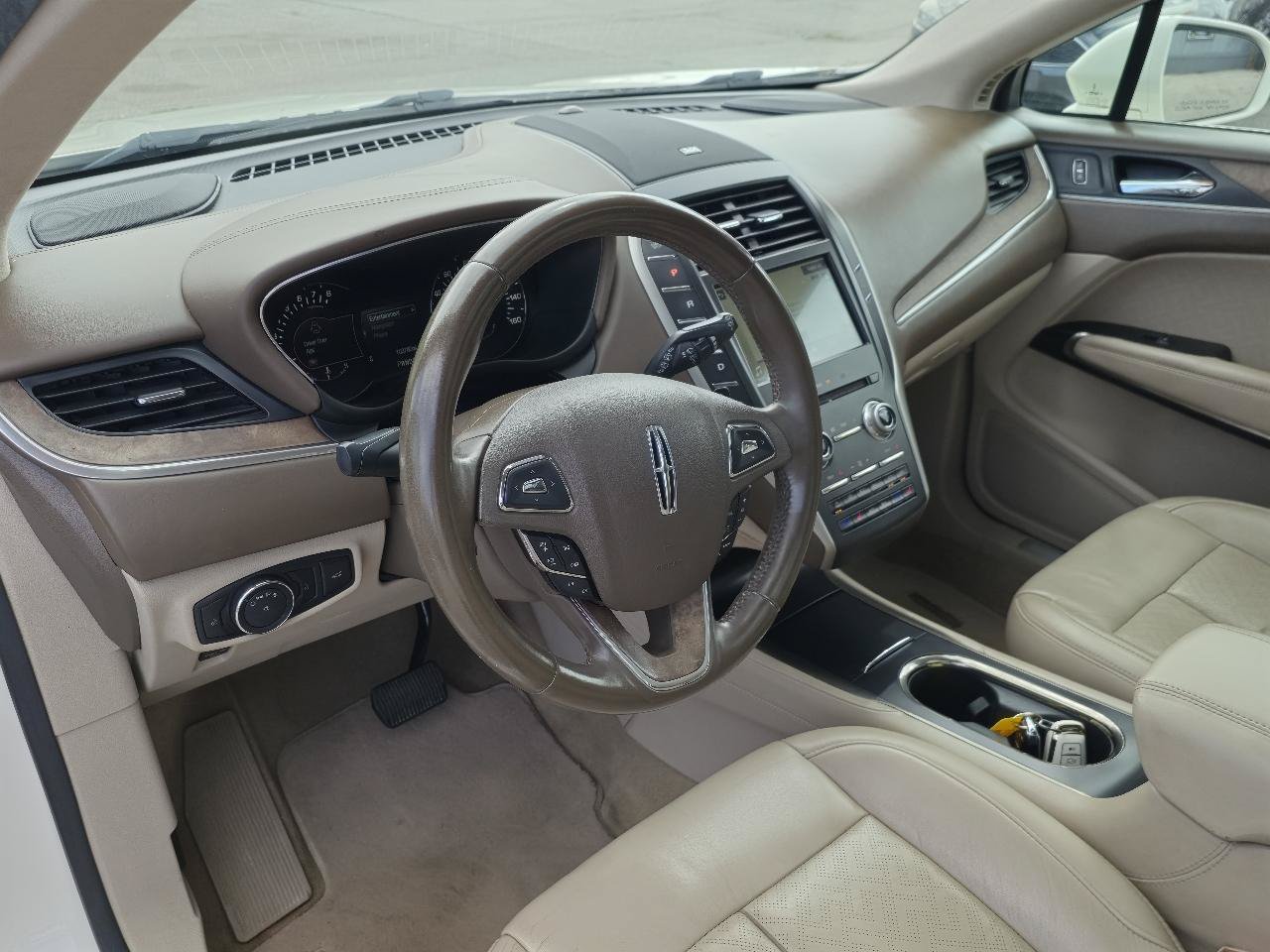 Used 2016 Lincoln MKC Black Label w/ Lincoln MKC Climate Package AWD/4WD image 13