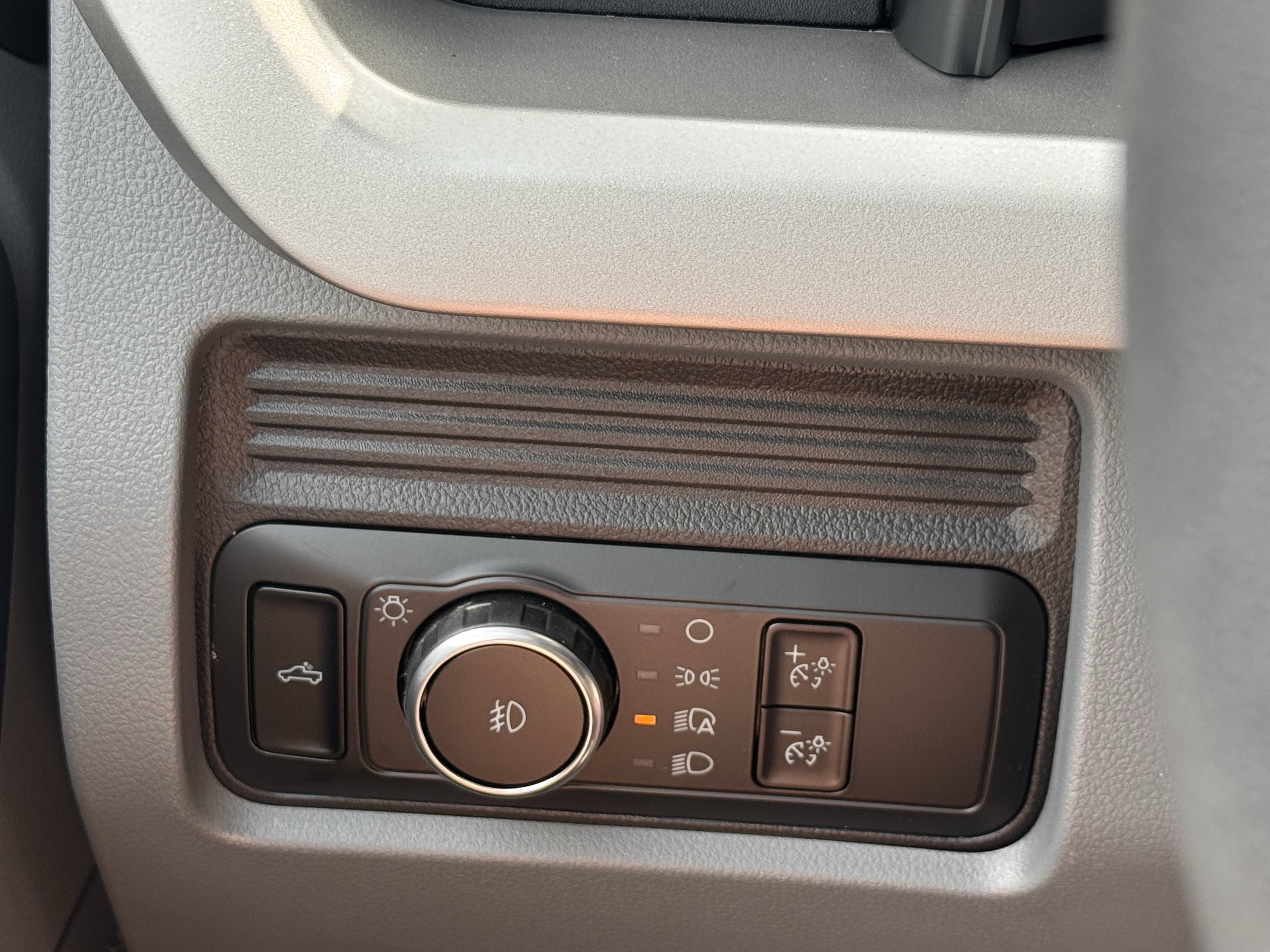 New 2026 Ford F250 XL AWD/4WD image 11