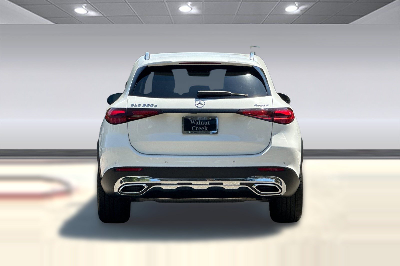 New 2025 Mercedes-Benz GLC 350e 4MATIC image 9